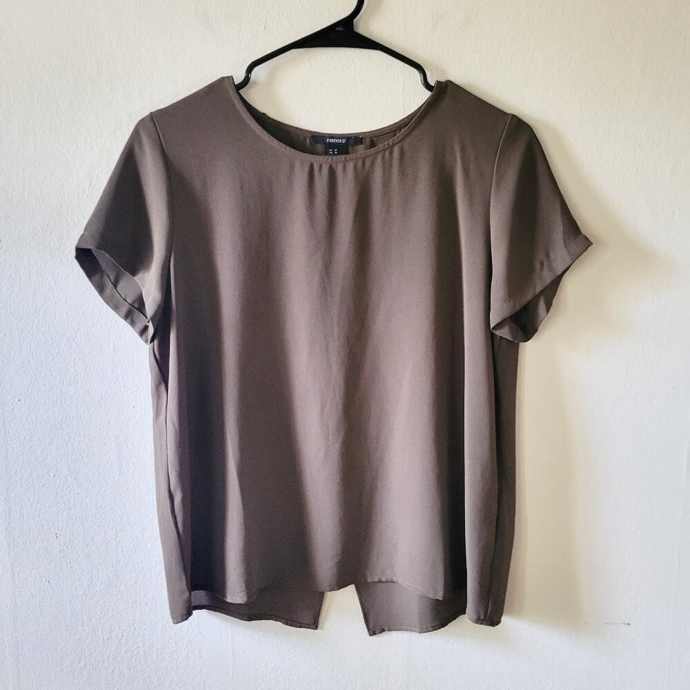 Open Back Lightweight Short Sleeve Mauve Blouse Size M